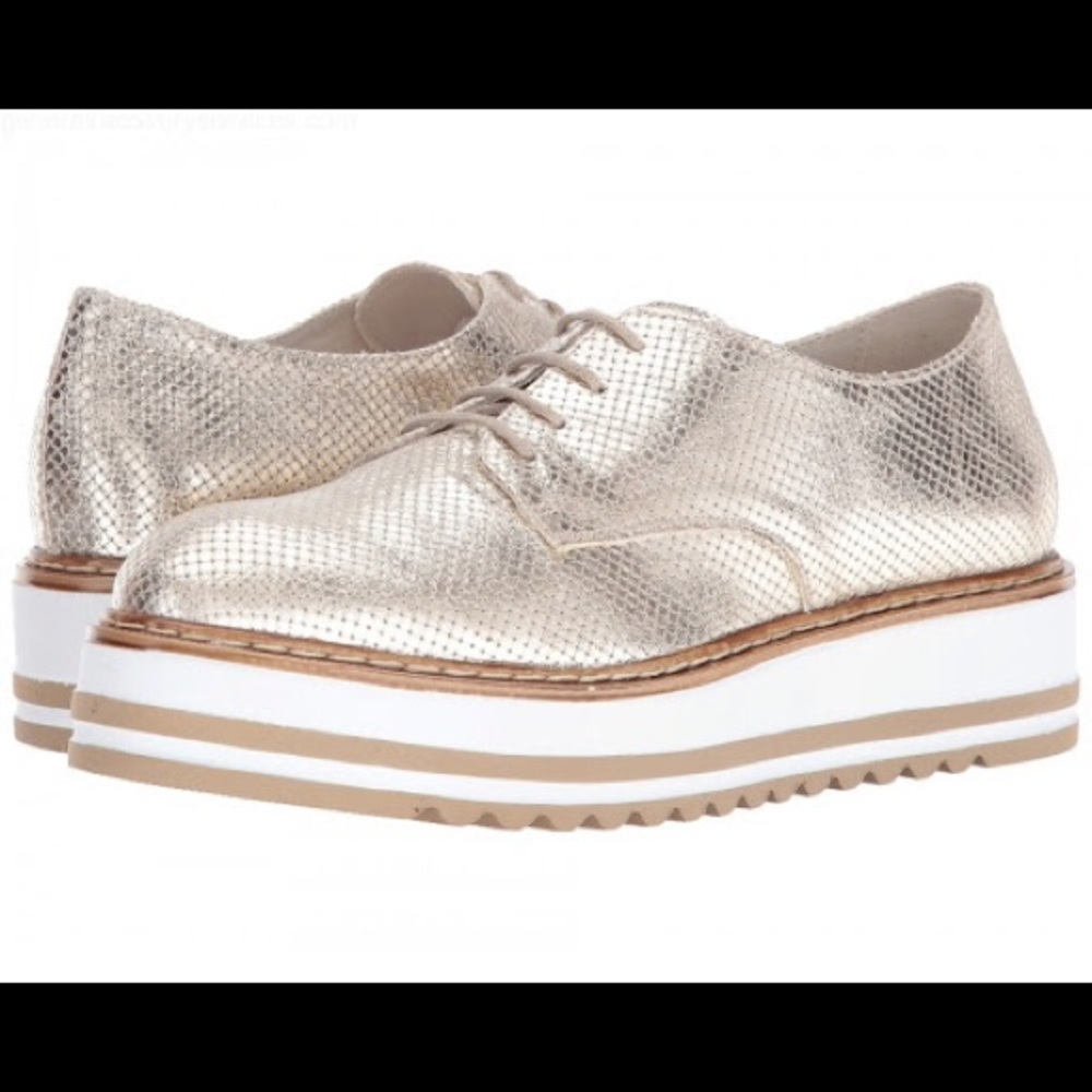 Summit by White Mountain Belinda Gold